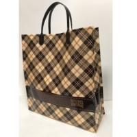 Пакет с пластмассовыми ручками (30х30+10) объемный Клетка ориг 10/50