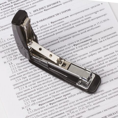 Скобы №24/6 1000шт STAFF Китай 1/10/500 Скобы №24/6 1000шт STAFF Китай 1/10/500