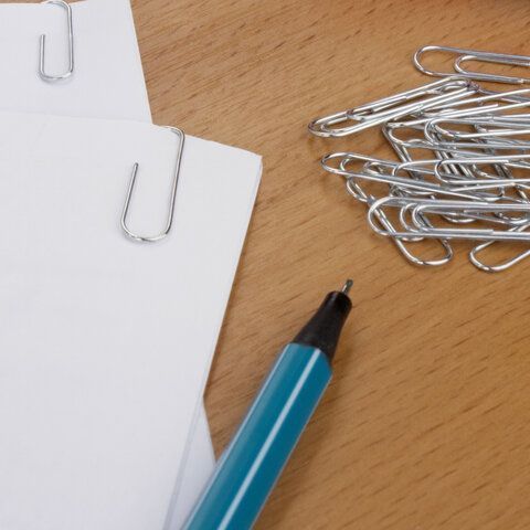 Скрепки 28мм 100шт оцинкованные STAFF 1/10/300 Скрепки 28мм 100шт оцинкованные STAFF 1/10/300